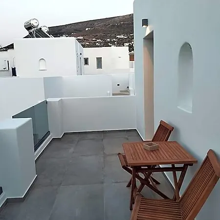Meridiano * Páros
